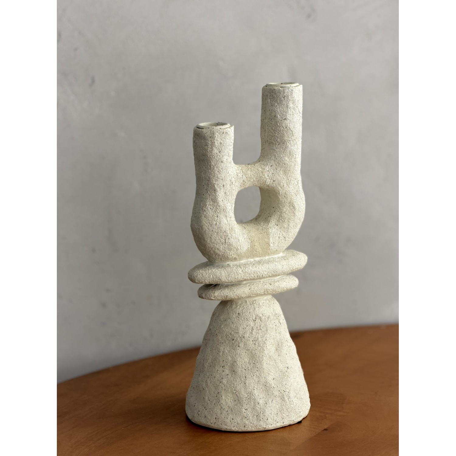 Κηροπήγιο Λευκό Με Κύκλο 13.7x12x32.2cm