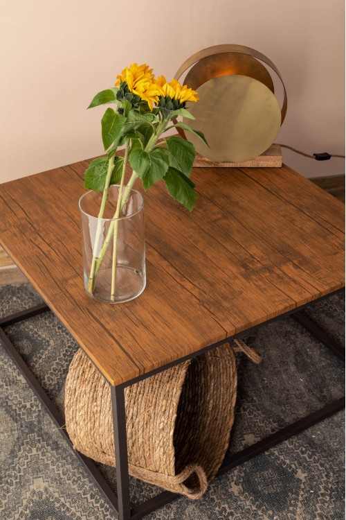 Ξύλινο coffee table 